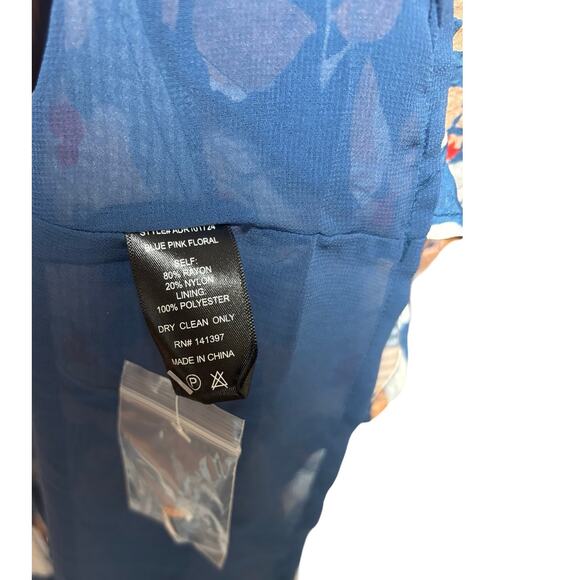 NWT! ASTR The Label Blue Puff Sleeve Cutout Floral Mini Dress - Size M - Picture 7 of 7